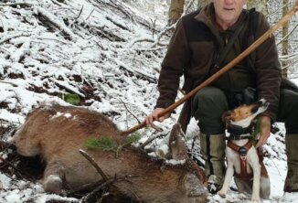 Angler R. mit Foxl Caja vom Aufenaurer Berg