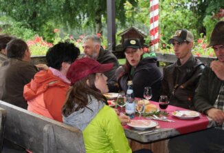 Clubfest 2025 - Nordtiroler DJT-Führer - Gemütliches Beisamensitzen